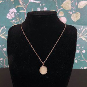 Green geode pendant necklace